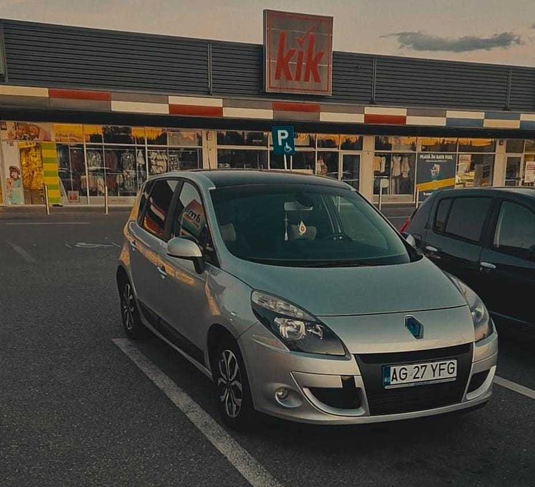 RENAULT Scenic 2010 — imagine 2