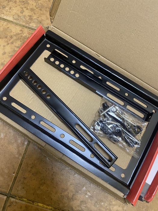 Кронштейн для телевизора подвесной