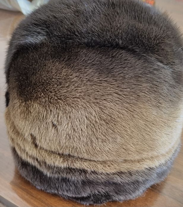 Шапка норковая  продам