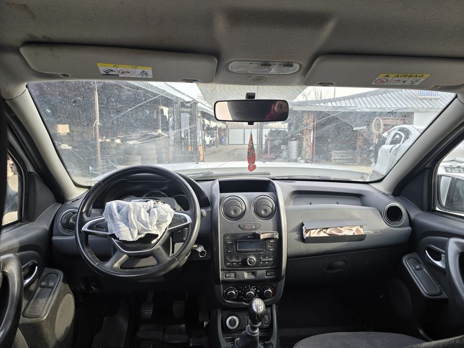 Dacia Duster 4x4  2017 11 1.5 dci 110 cp  Avariat Lovit