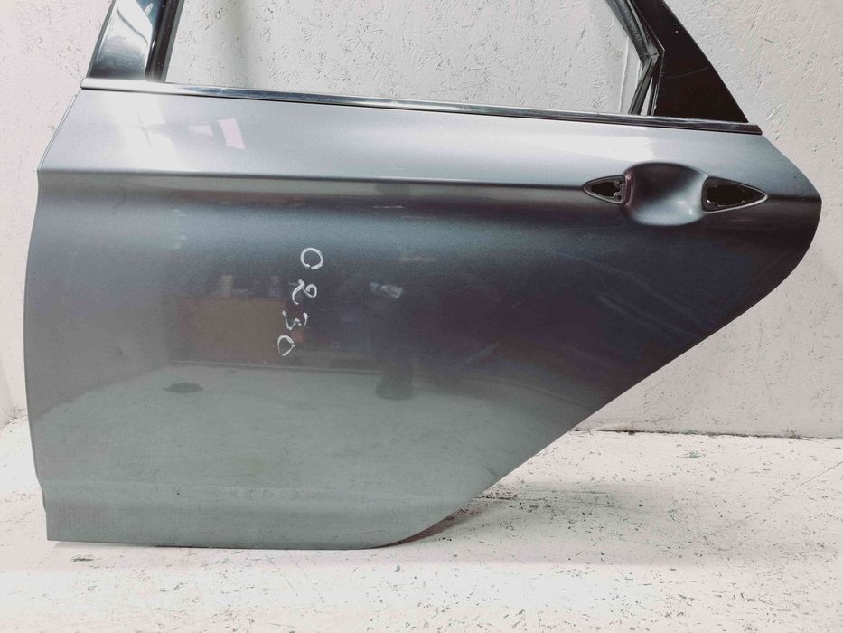 Usa stanga spate Hyundai i40 Wagon [Fabr 2012-2019] T6S TITANIUM SILVE