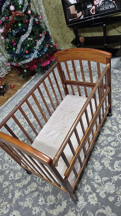 Детская кровать в отличном состоянии