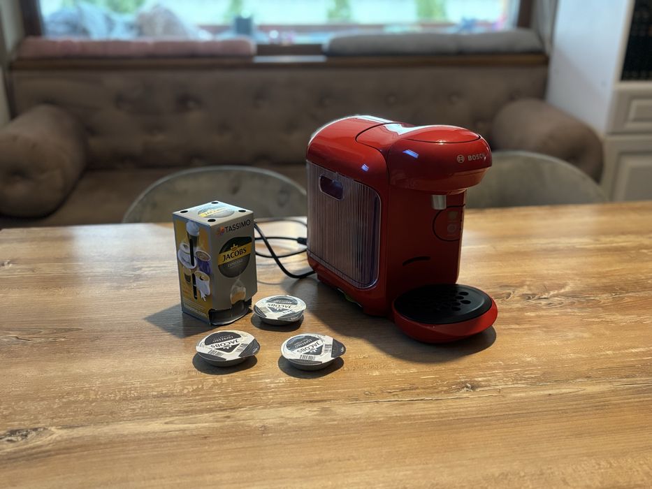 Espresor Bosch cu capsule tassimo