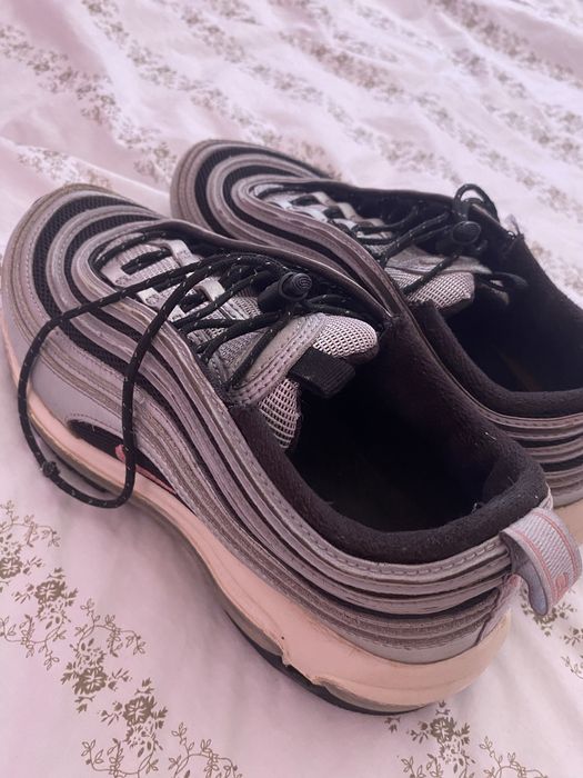 Обувки nike 60 евро