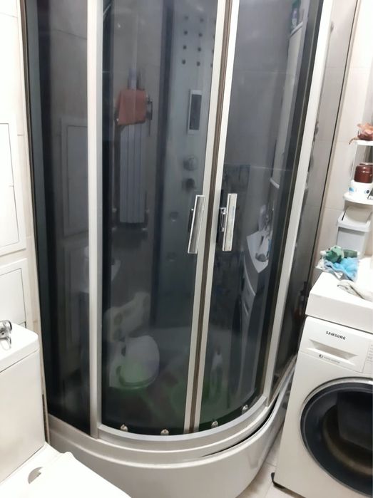 Продам душевую кабину