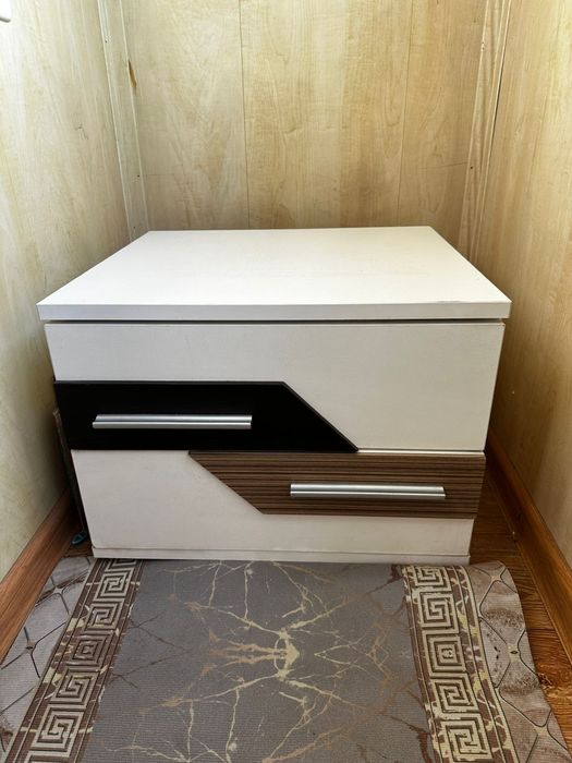 Двуспальная кровать