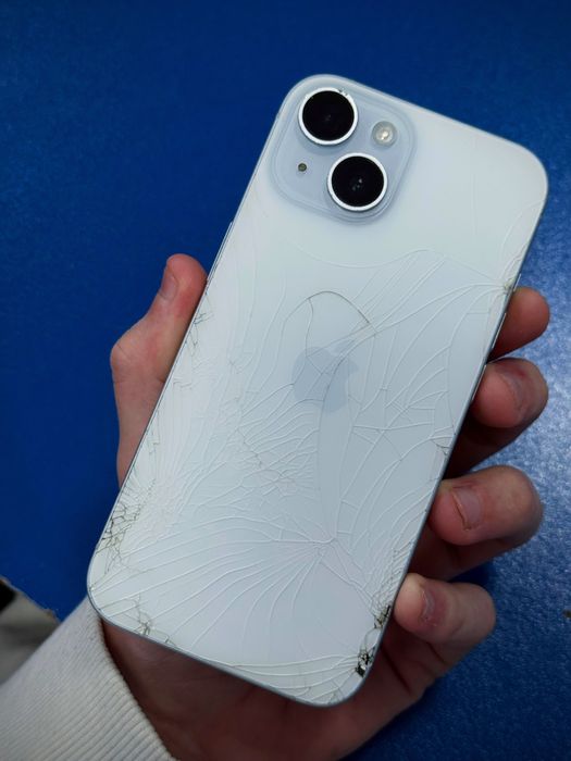 Обменяю Iphone 15