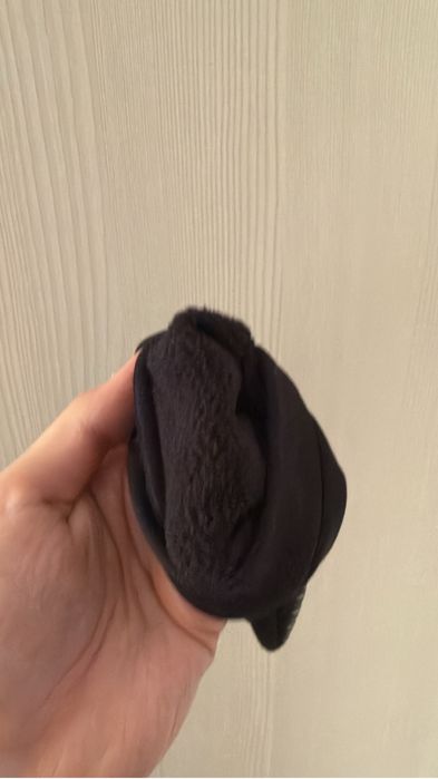 Продам спортивные перчатки Adidas