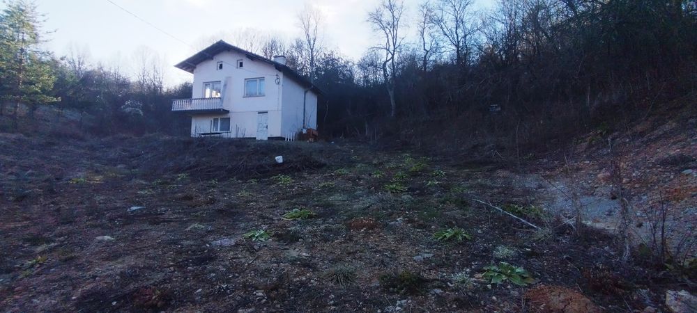 Продава се Къща в с. Студена, Област Перник - 72 кв.м за 1945 €/кв.м - Снимка #10