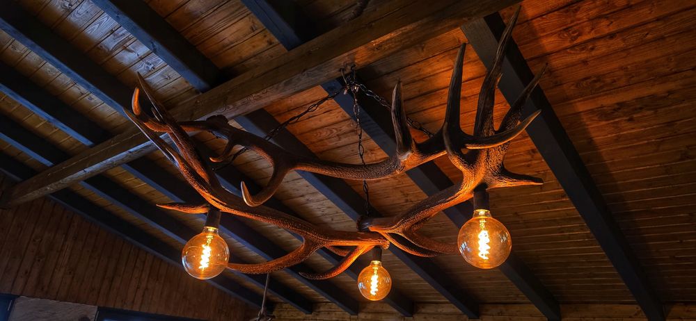 Candelabru din coarne de cerb hand-made