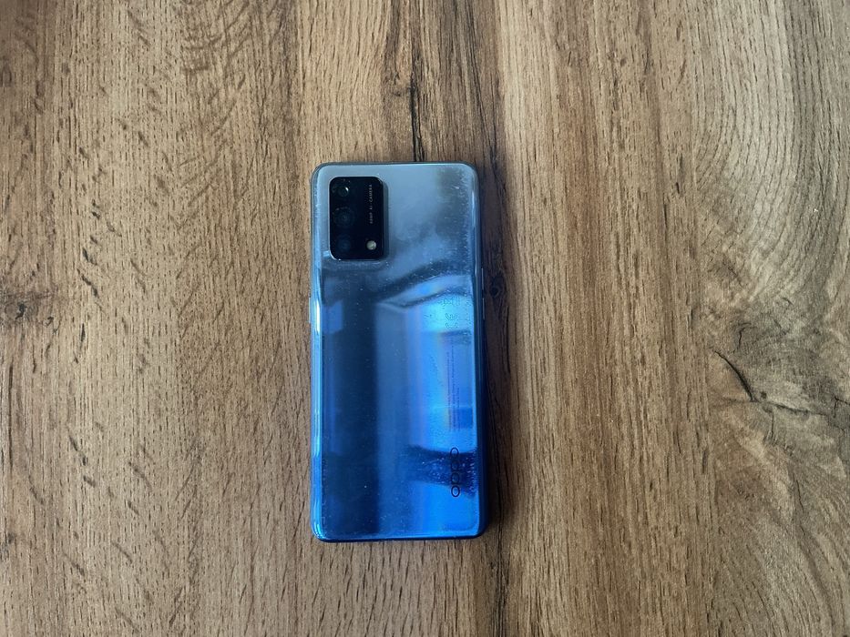 Oppo A74 в хорошем состоянии