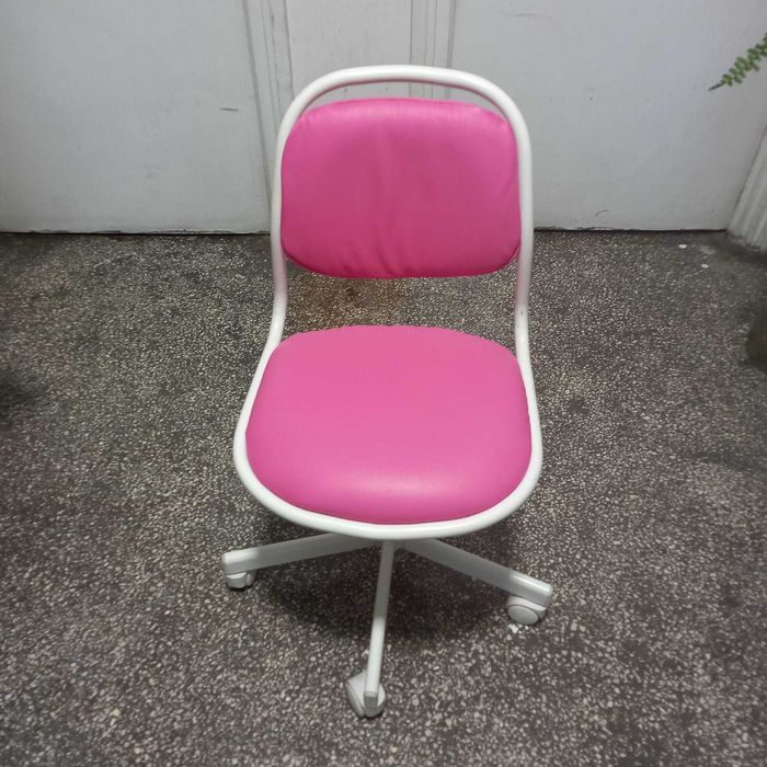 Reparatii croitorie-marochinarie-tapiterie