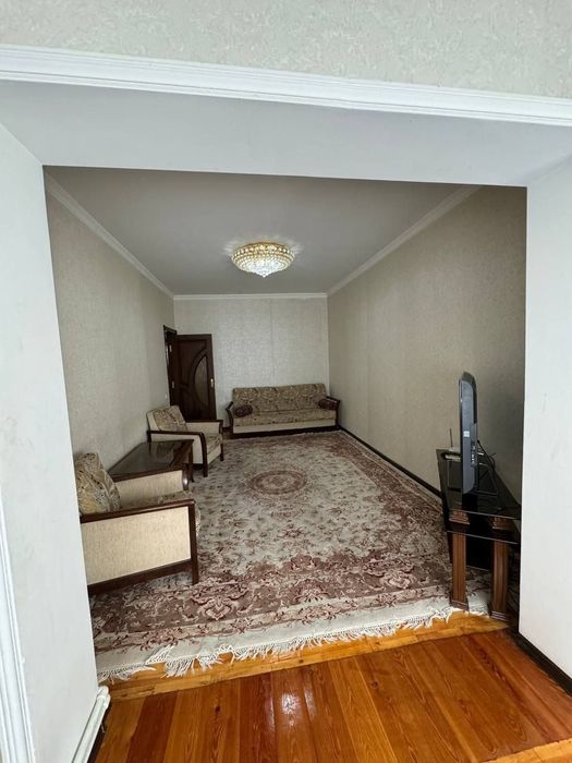 Миробод Нукус куча  3/4/9 85 квм + 20 ка м балкон 161000