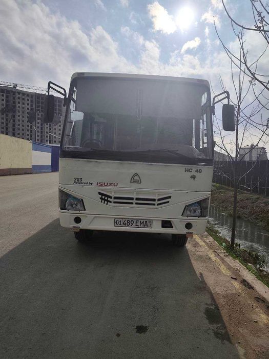 Aftobus sotiladi  I2018 yil.ISUZU