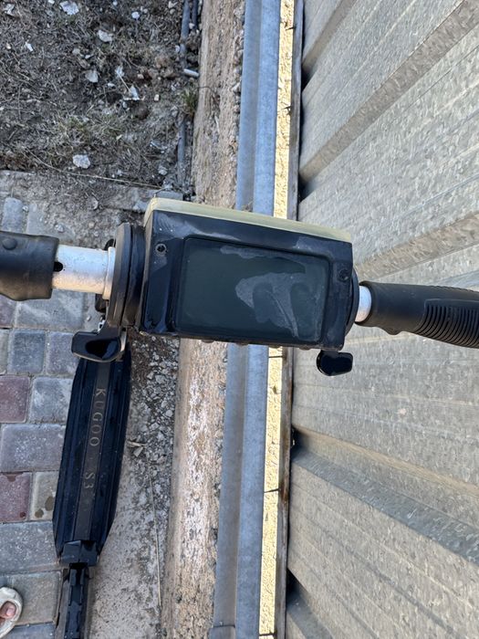 Электро самокат продам срочно