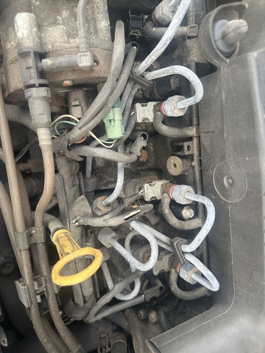Injectoare 1.5 disel euro 3 logan clio