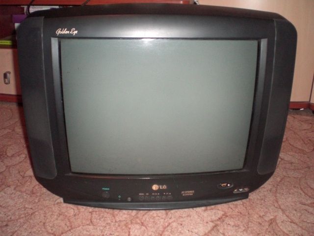 Продам телевизор