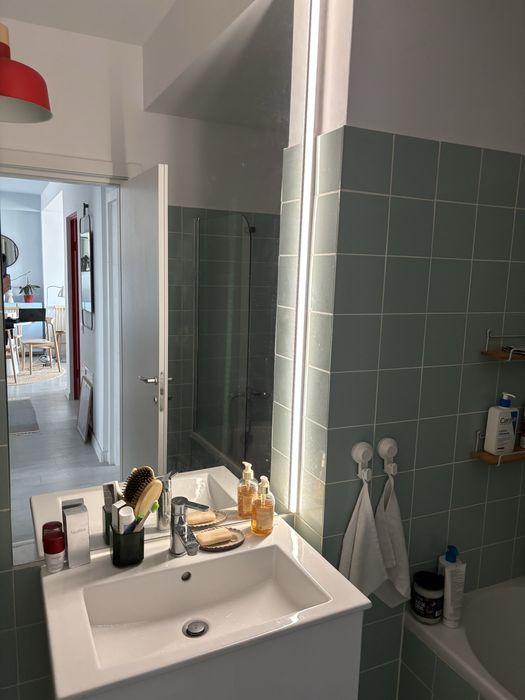 Inchiriez aparatament 2 camere Novum 56 cu loc de parcare