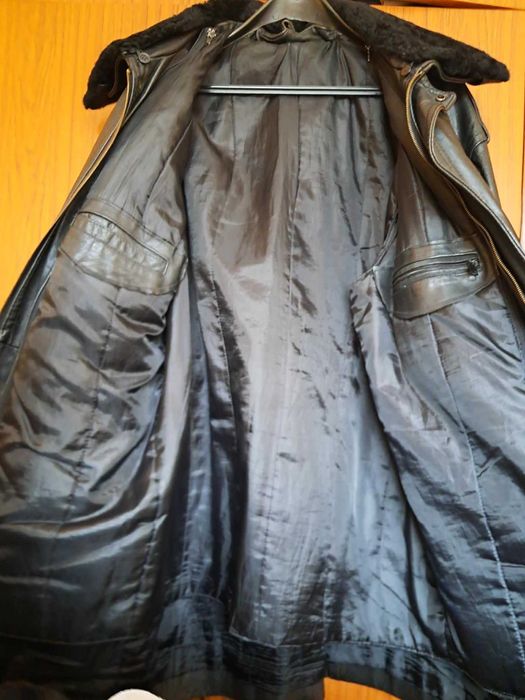 Продавам мъжка шуба естествена кожа номер 58