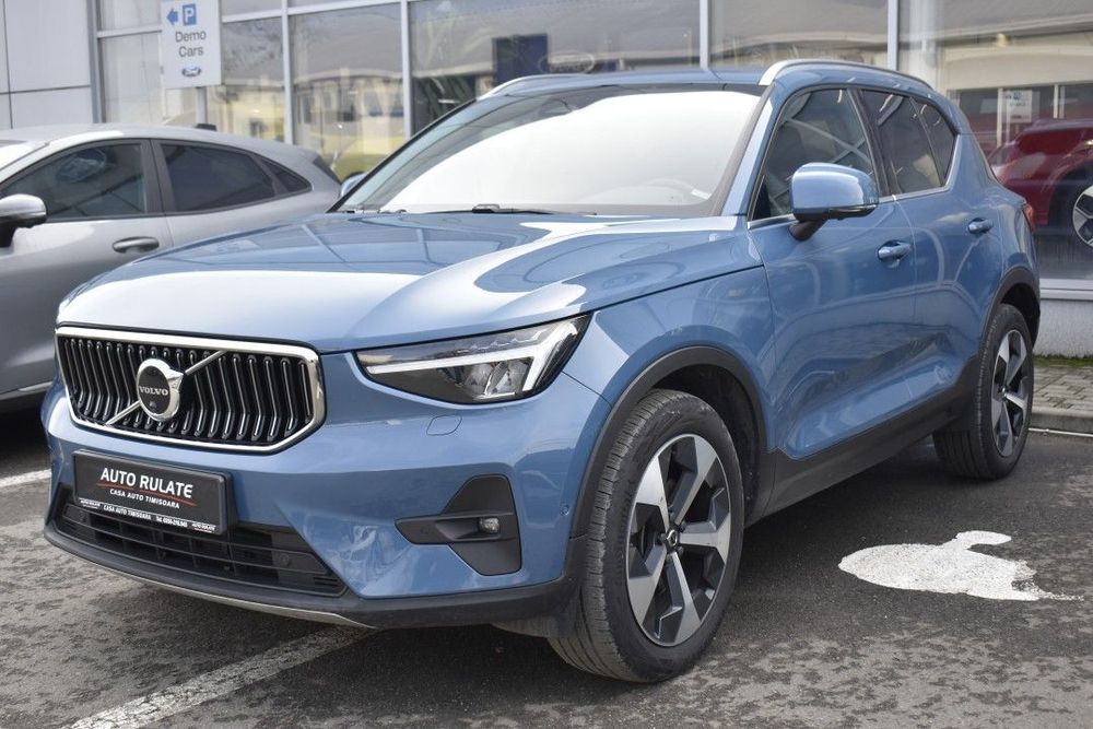 Volvo XC 40 B4(P) Mild-Hibrid Plus Bright AWD