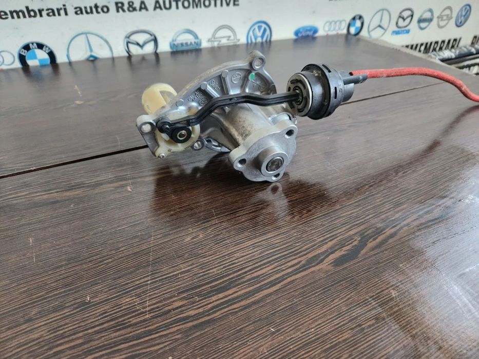 Pompa Apa Bmw 2.0 D B47D20B Bi-Turbo Dupa 2019 Euro 6 Noua Sub 1.000 Km G11 G12 G30 G31 G32 X5 X6 X