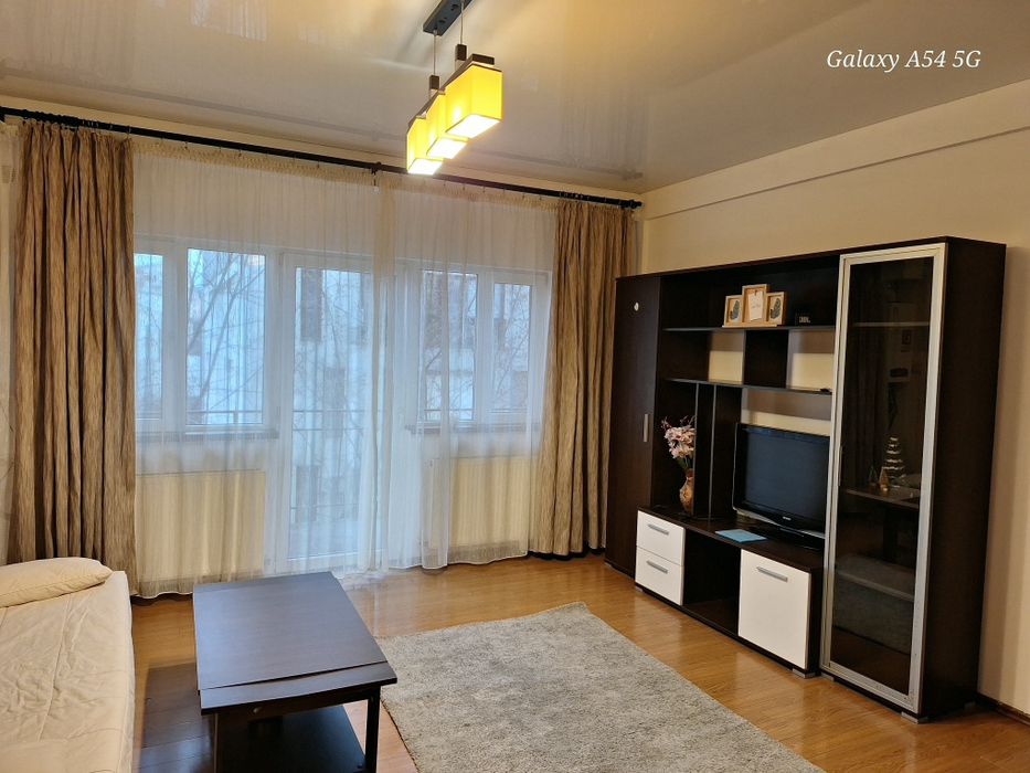 Inchiriez Apartament 2 camere