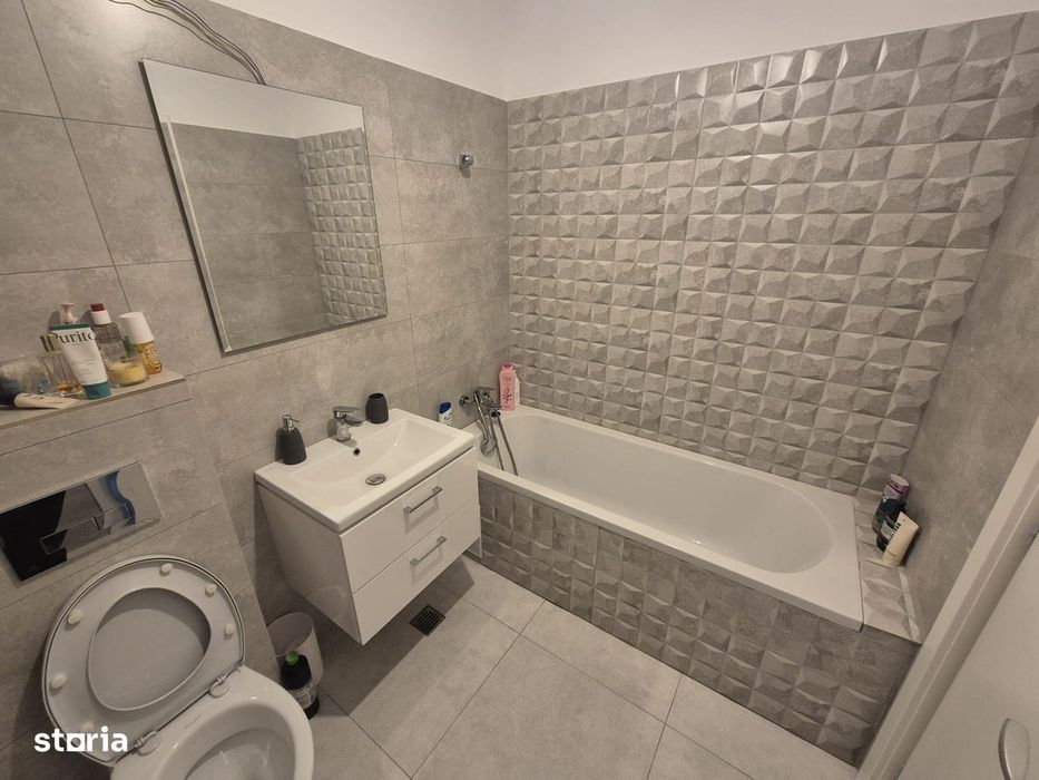 Apartament 2 camere aproape de metrou !