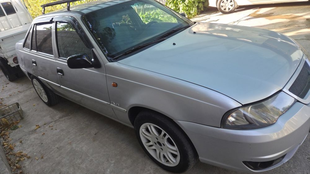 Nexia 2 2010 год  автомат