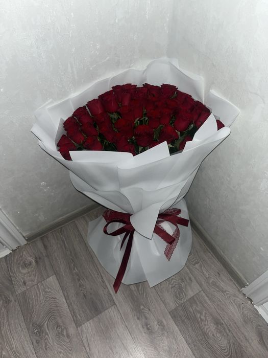 гүл сатылады,продается цветы 51шт роза