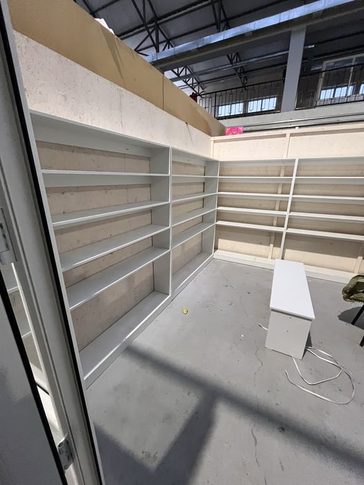 Мебель      обувь