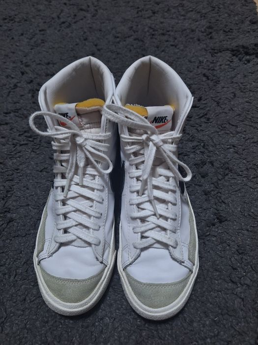 Adidași Nike Blazer