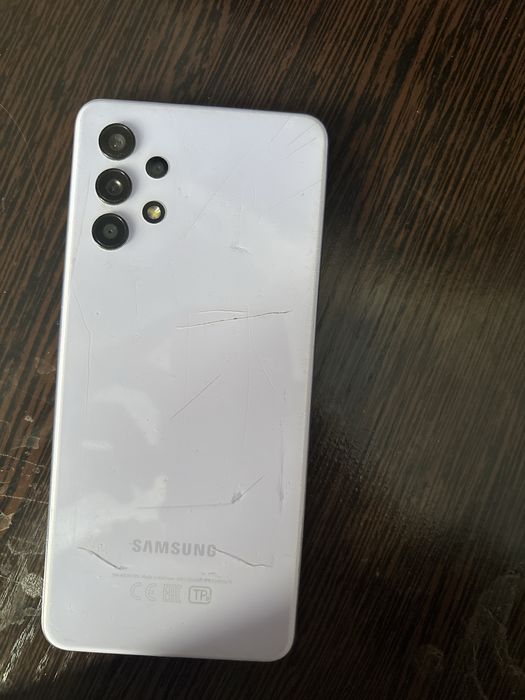 Продам телефон самсунг а32