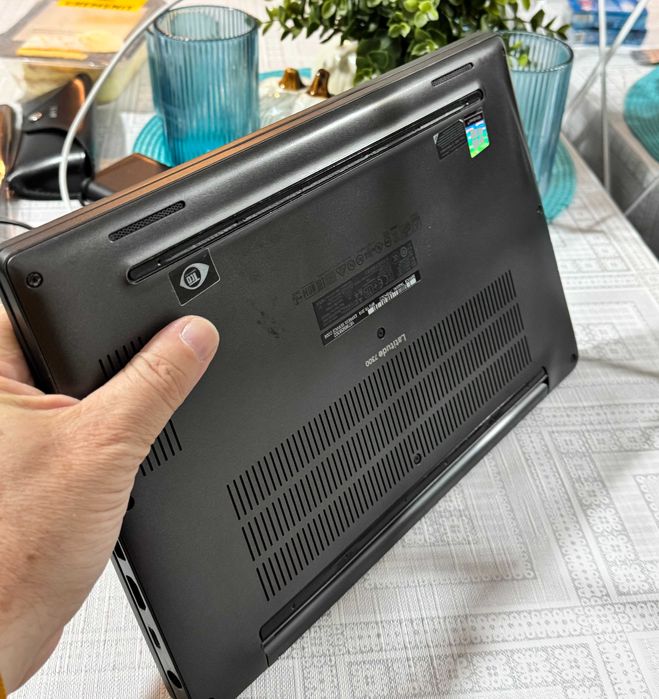 Dell Latitude 7300 business