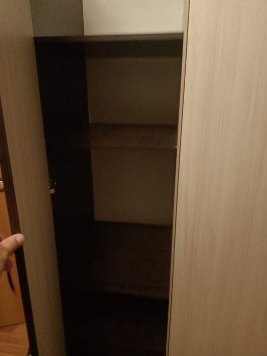 Продам хороший шкаф