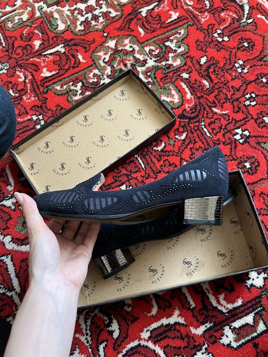 Женские туфли сатылады