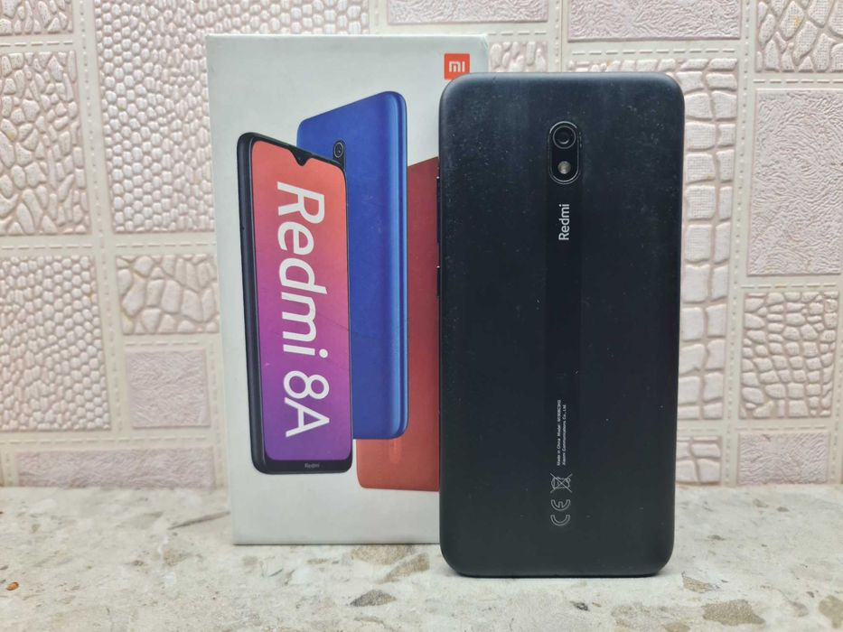 Продам телефон REDMI 8A