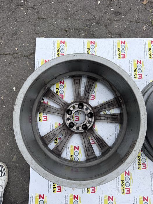 Janta aliaj bicolora originala R19 fata spate Mercedes CLS W218 2011-2017