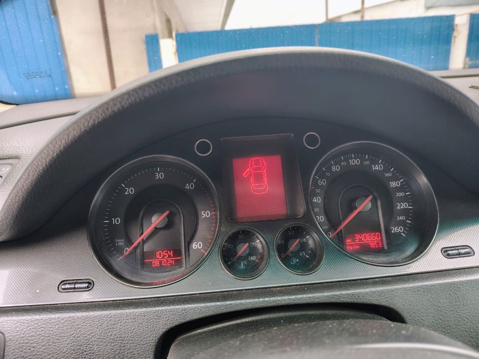 Срочно продам Пассат Б6.