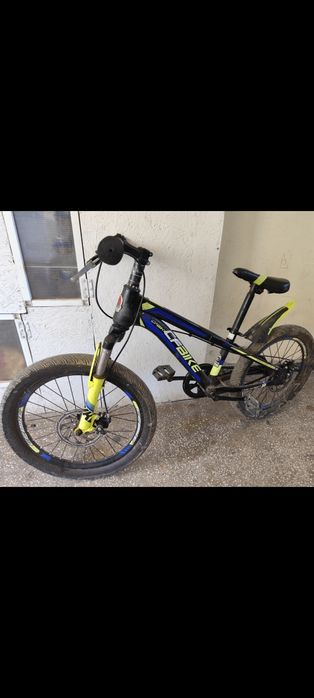 Bicicleta de vânzare