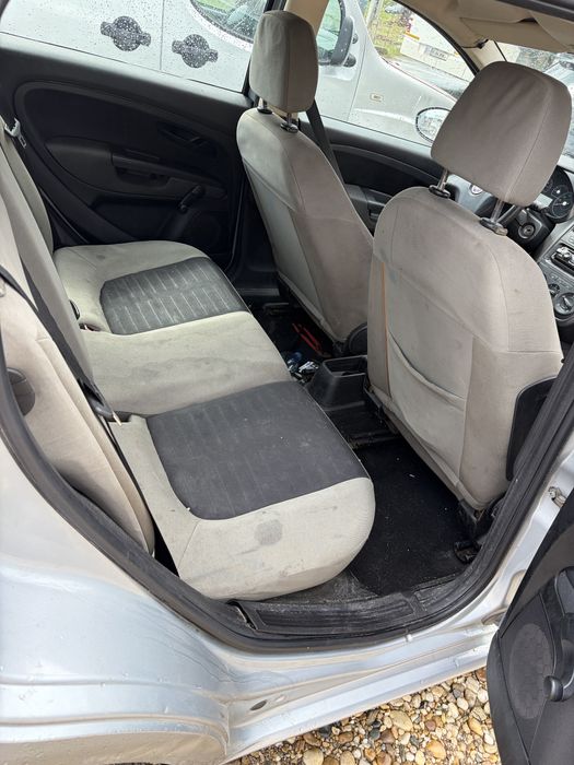 Vand Fiat Grande Punto 1.3 diesel 2008 fiscal si acte valabile