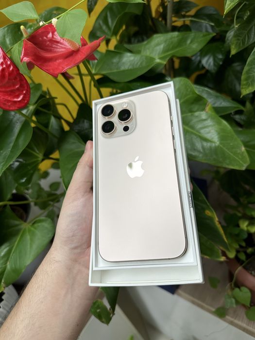 iPhone 16 Pro Max 256 Desert