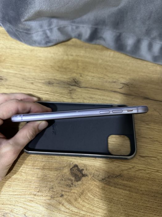Продам свой iohone 11 64 gb