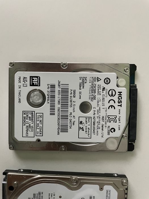 HDD HGST 500GB, Seagate 500GB și SSD Kingston 480GB SATA