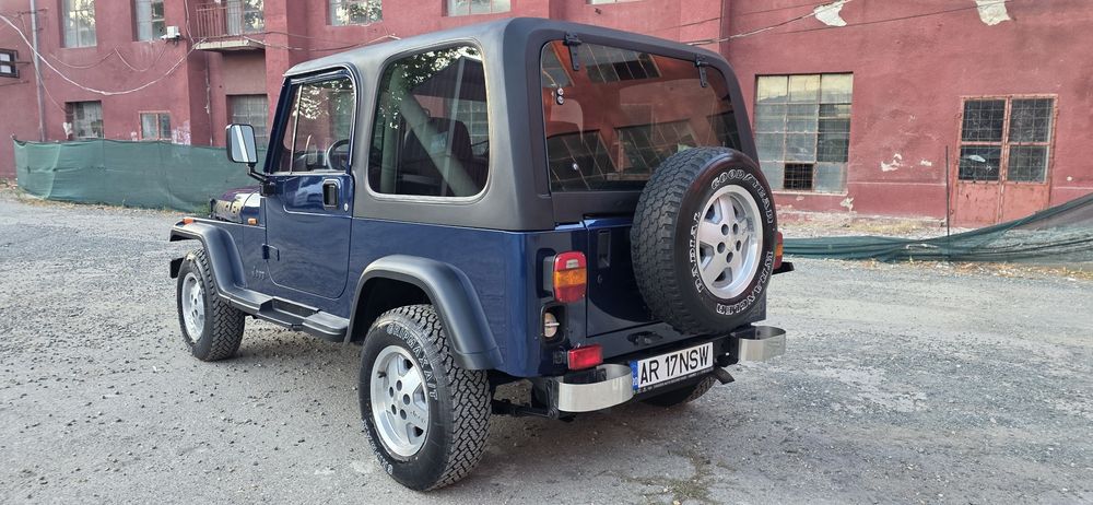 Jeep Wrangler 2.5 Benzina Autoutilitara N1 76.000 km