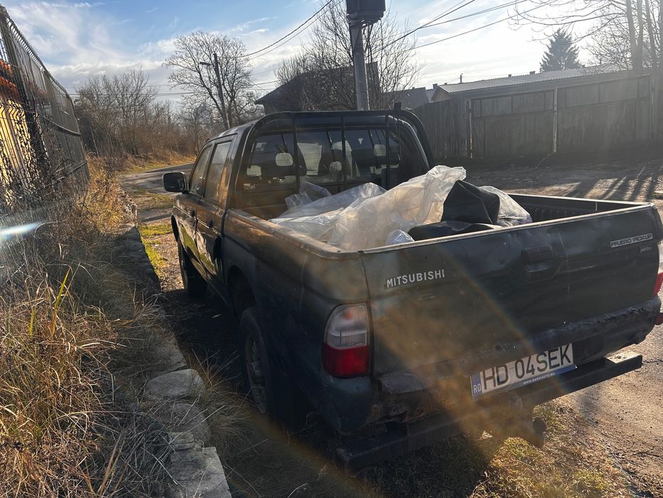 Mitsubishi L200 autoutilitara 2003