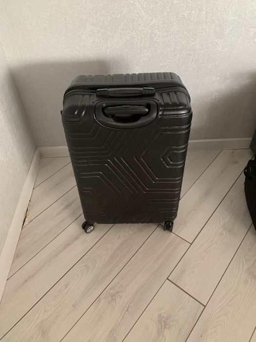 Чимодан в хорошем состоянии