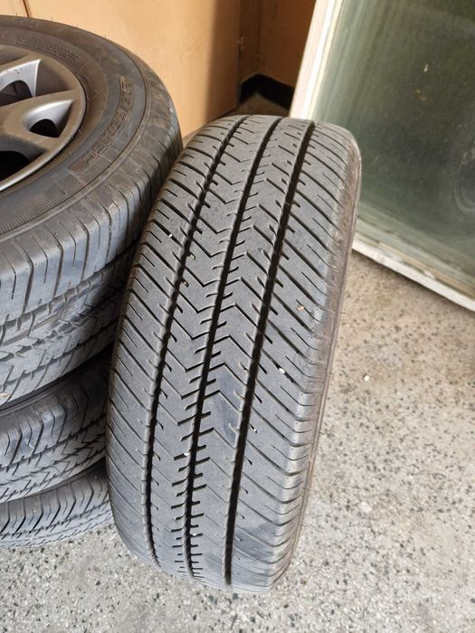 Джанти с гуми" R15"