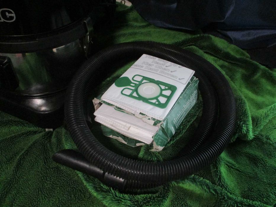 aspirator profesional numatic