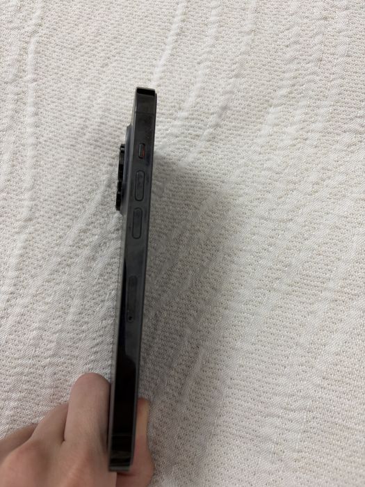 Продам iPhone 14 Pro