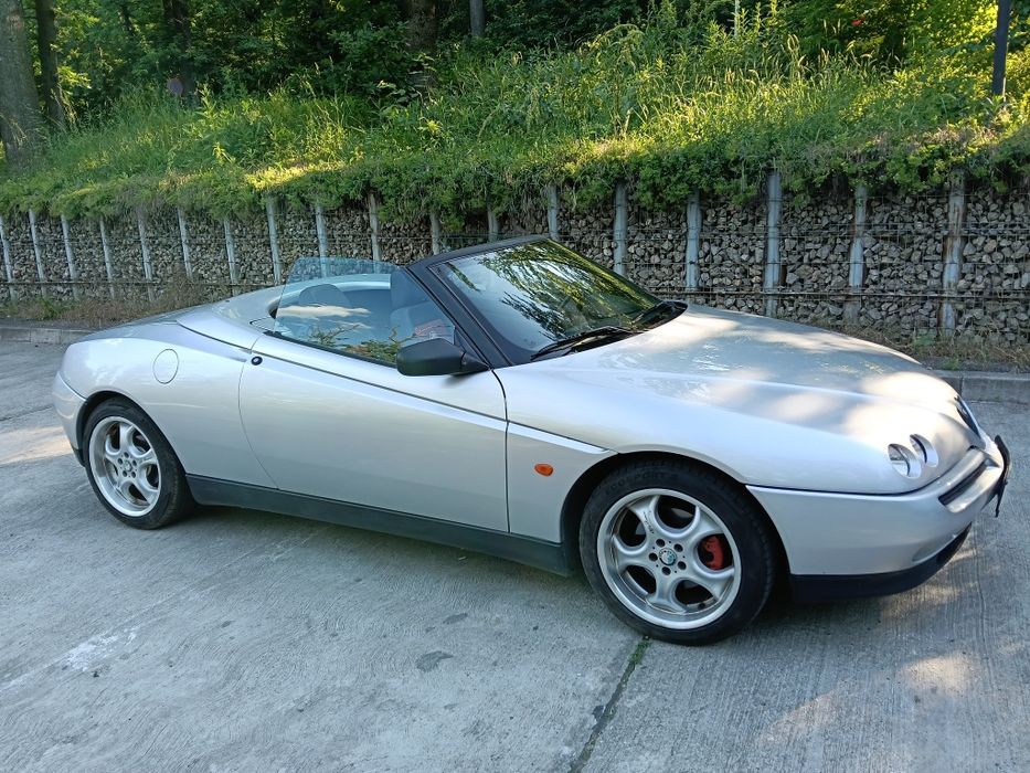 Vând Alfa Romeo Spider Decapotabila